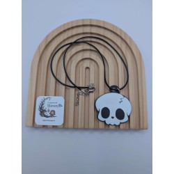 Collier Pendentif "Sweet Skull" | Crâne Kawaii Noir & Blanc sur Cordon
