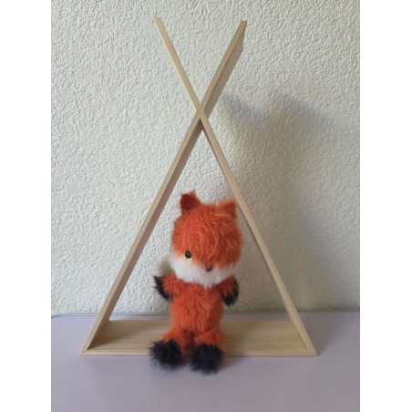 Foxy Furry Furry dans son tipi