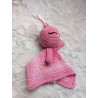 Doudou Plat Lapin "Pâquerette" Crochet Ricorumi | mavanya.ch