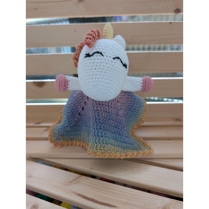 Nova la licorne